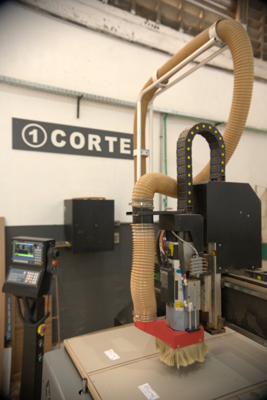 Usinagem CNC na fábrica Haute